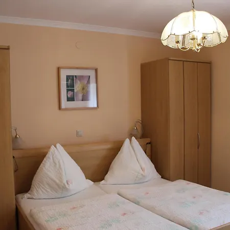 Jaegerwirt Gasthuis 3*